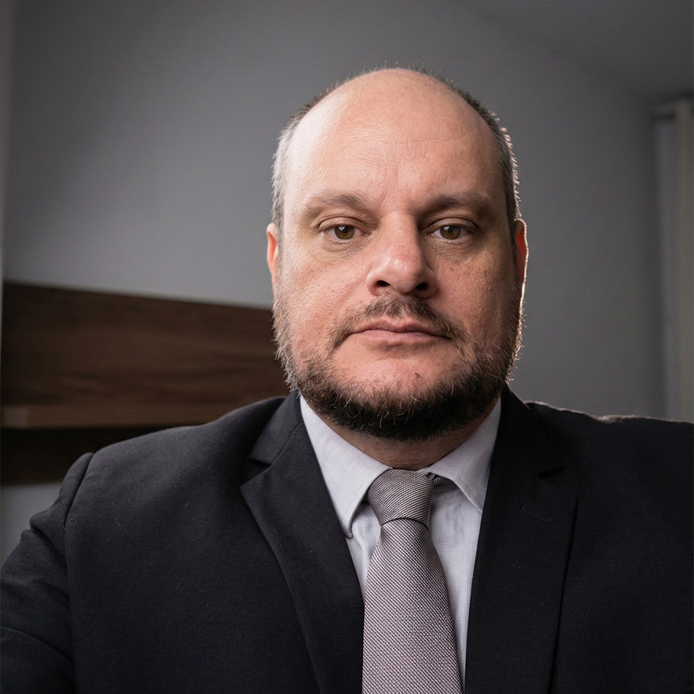 Wallisson Cabral — Advogado